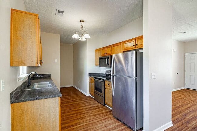 Building Photo - 507 Dove Way
