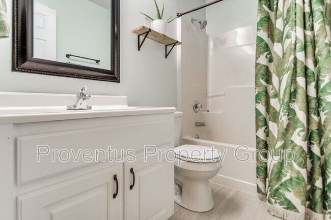 Building Photo - 3661 London Rd