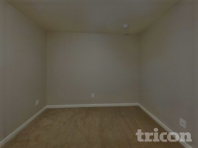 Building Photo - 115 Clove Hitch Dr