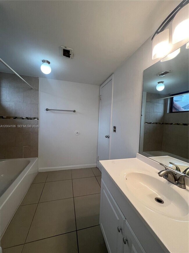 Building Photo - 8335 SW 152nd Ave
