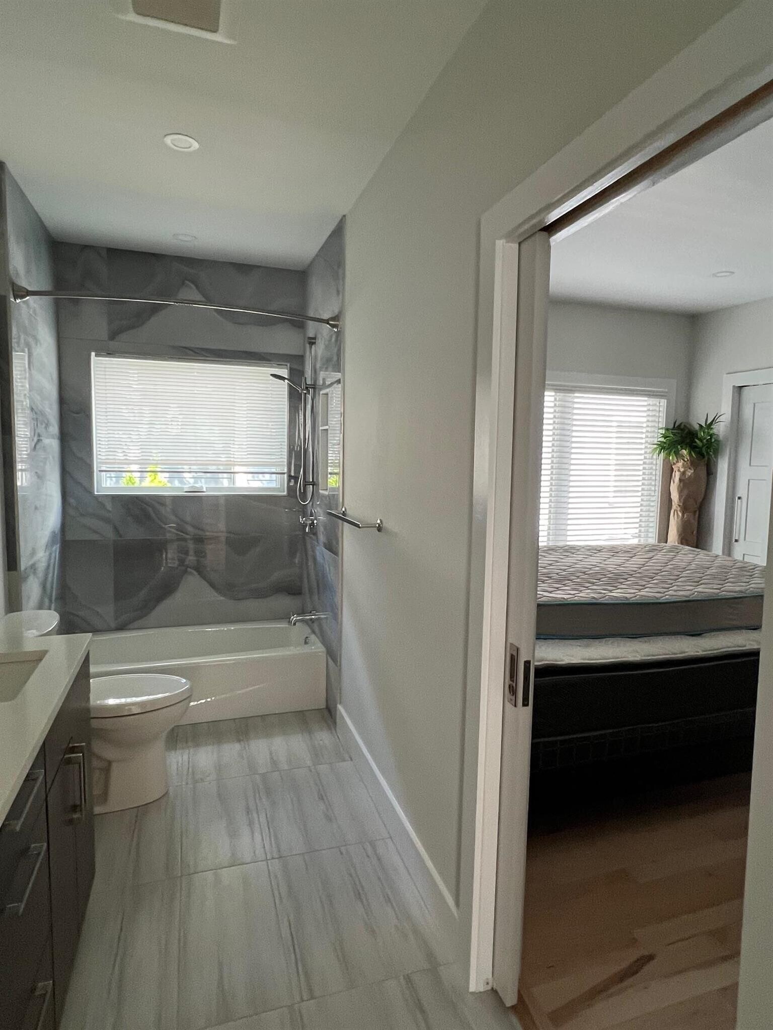 Building Photo - 19 Gorham St