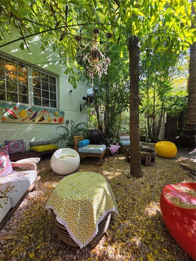 Building Photo - 400 Meridian Ave