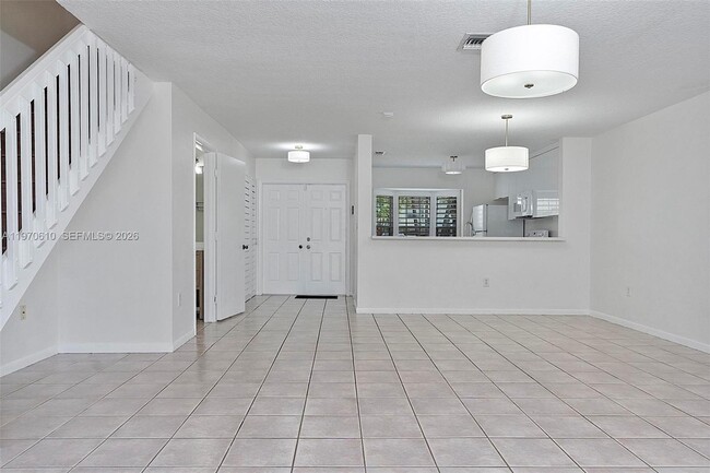 Building Photo - 706 NW 108th Terrace