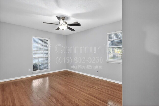 Building Photo - 3828 Avenue N