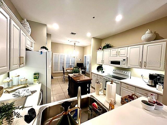 Building Photo - 901 Waterside Ln