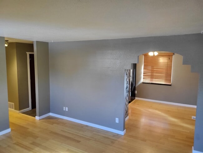 Building Photo - 2937 Swing Station Way