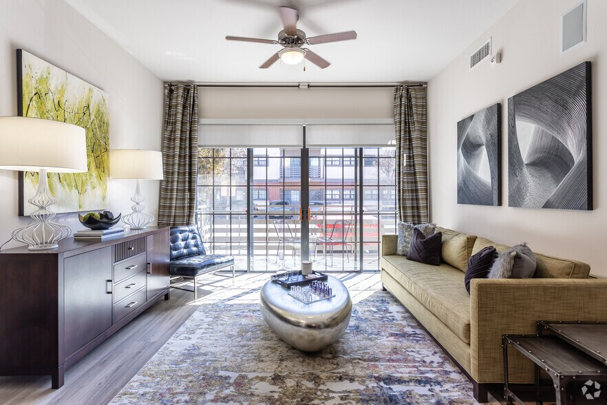 The Dakota at Arts 1836 W Davis St Dallas TX 75208 Apartment