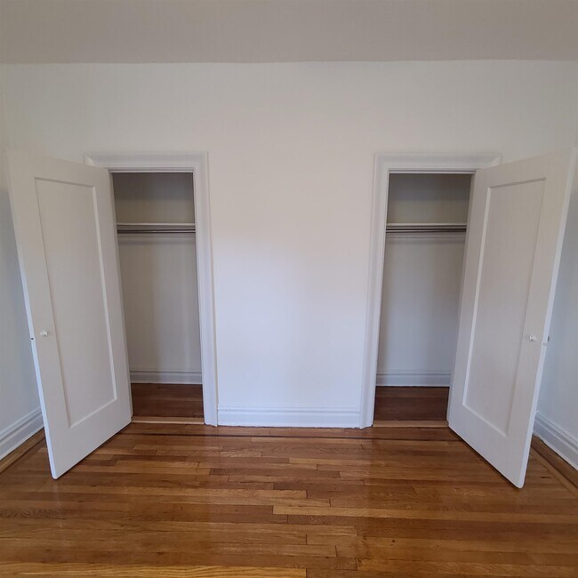 Building Photo - 321 79th St