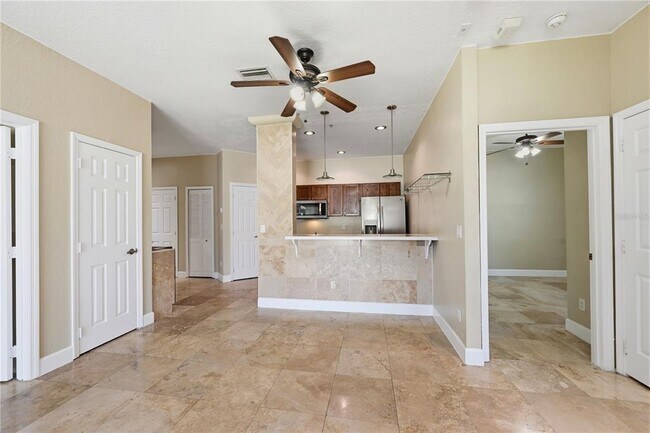 Building Photo - 580 Brantley Terrace Way