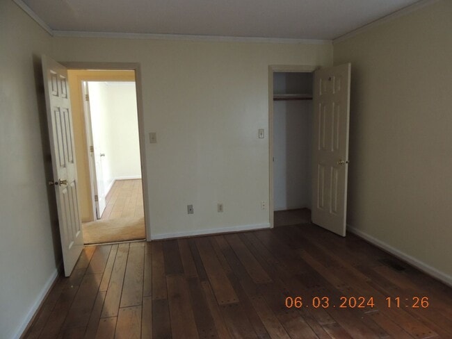 Building Photo - 102 Epworth Dr