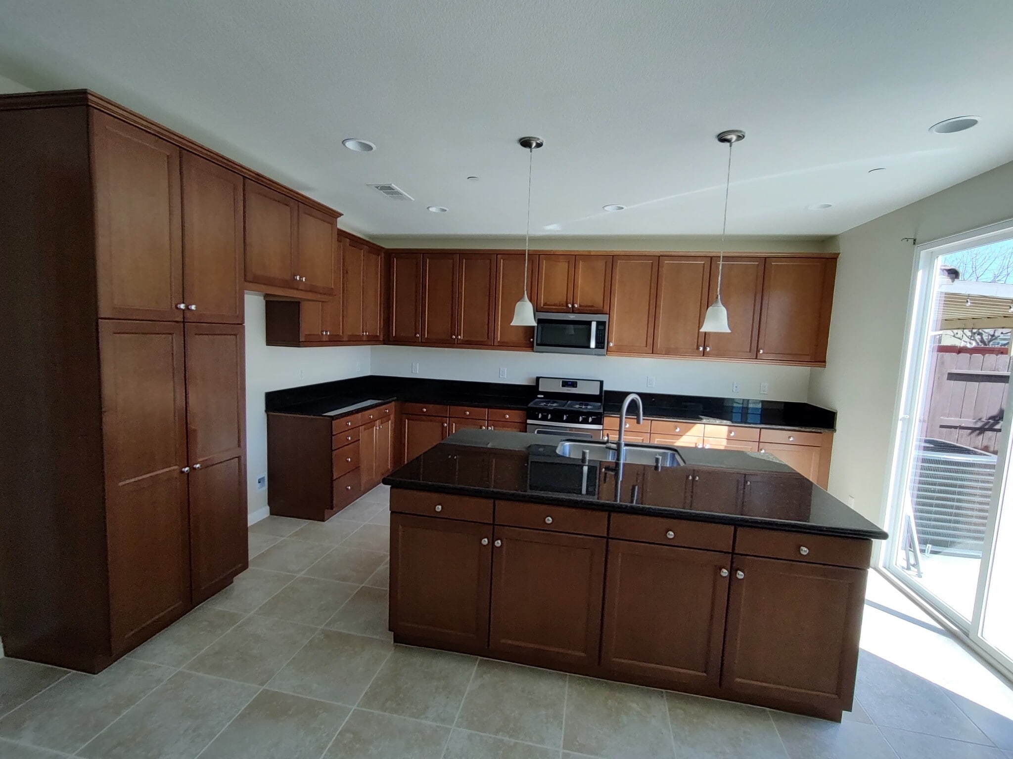 Building Photo - 5421 Carrotwood Ave