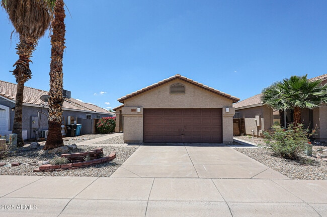 Building Photo - 3211 W Abraham Ln