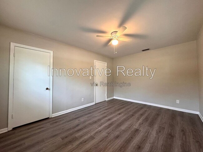 Building Photo - 1790 Marshall Dr