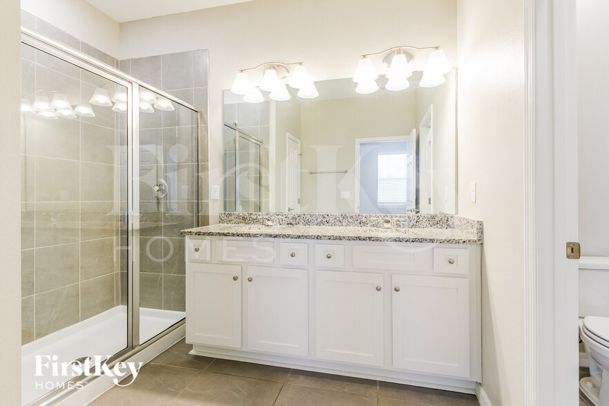 Building Photo - 1276 Spokane Pt