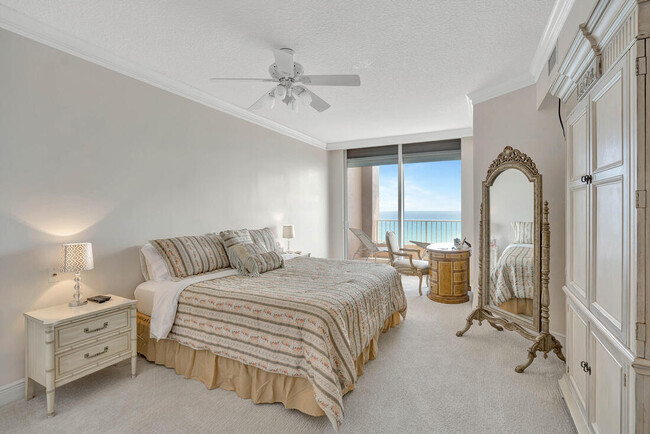 Building Photo - 700 Ocean Royale Way