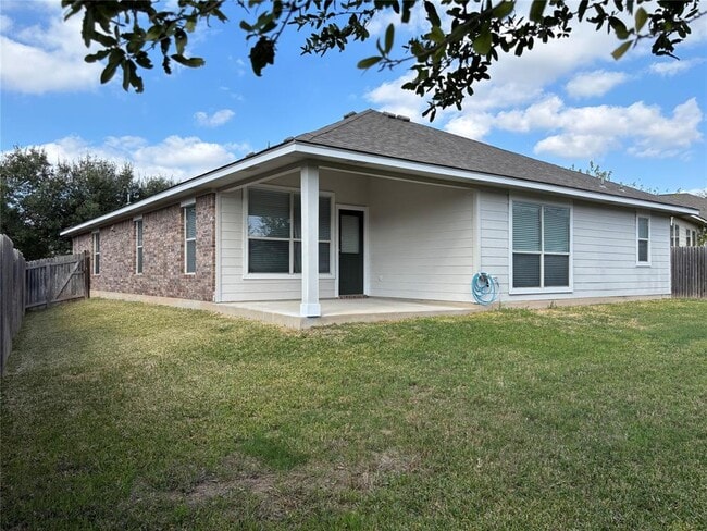 Building Photo - 1717 Bowerton Dr