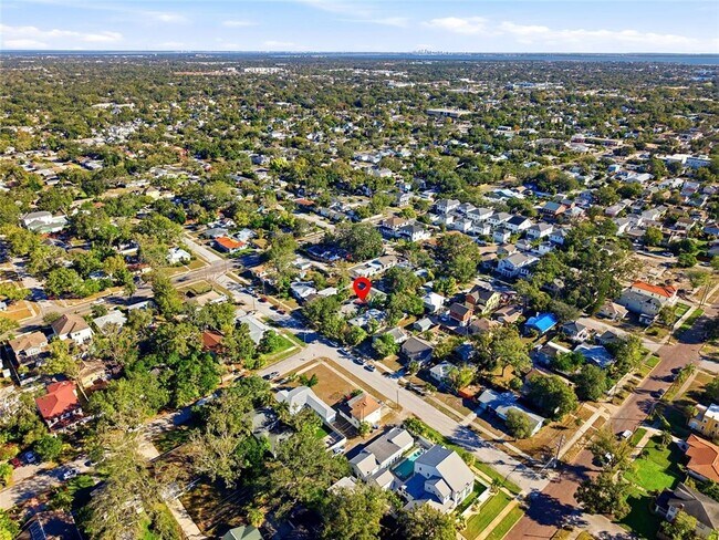 Building Photo - 2905 14th St N