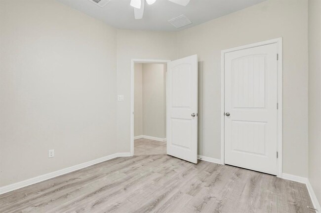 Building Photo - 356 Quarry Ln