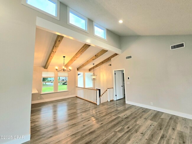 Building Photo - 7248 Shady Dr