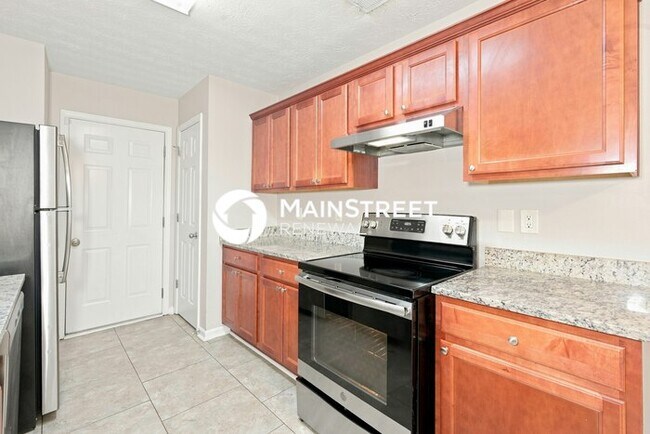 Building Photo - 3 Bedroom Pet-Friendly Home in Lawrenceville, GA with Main Street Renewal