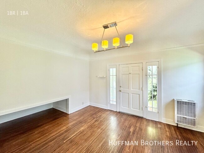 Building Photo - 808 Lucile Ave
