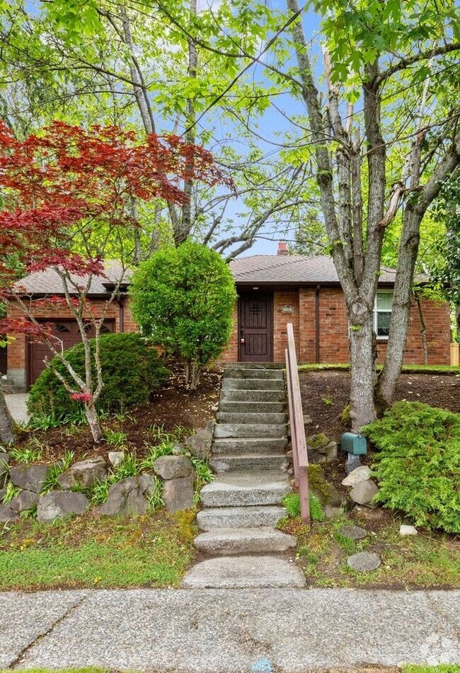 Building Photo - DARLING BUNGALOW in Desirable Arroyo Heigh...
