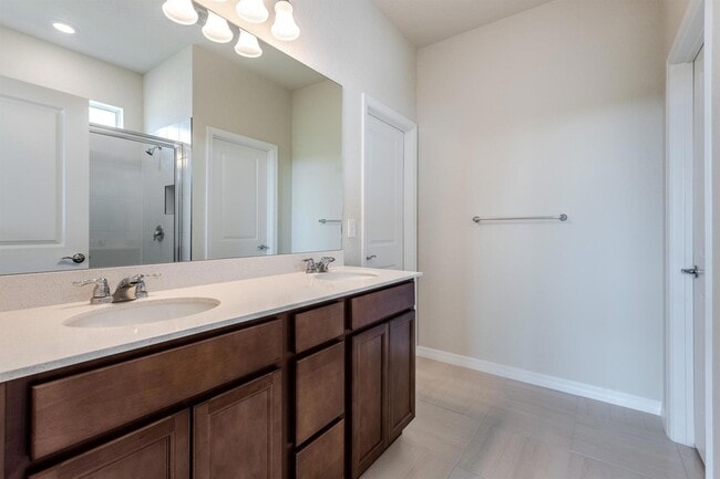 Building Photo - 12327 SW Sand Dollar Wy