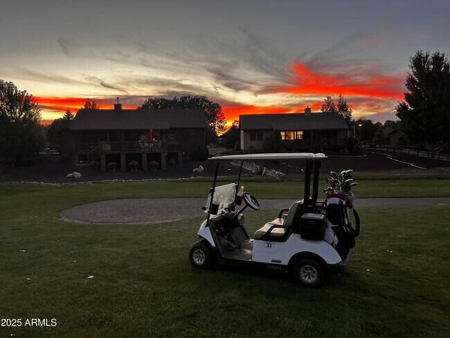 Building Photo - 3361 W Hansen