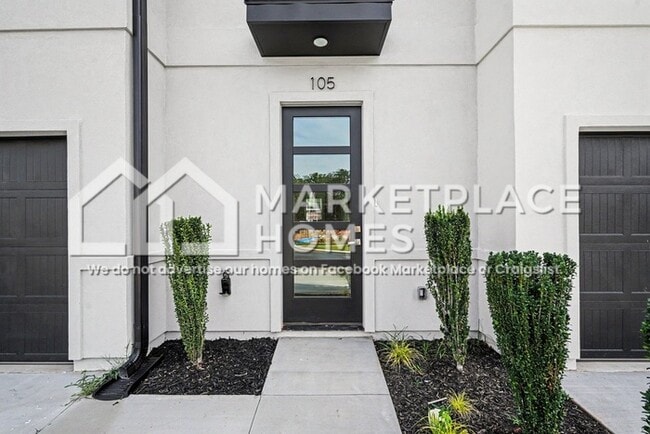 Building Photo - 105 Taverly Dr