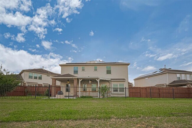 Building Photo - 4 Coconut Palms Dr