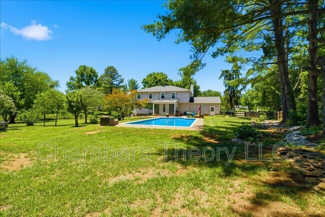 Building Photo - 14410 Otis Ct