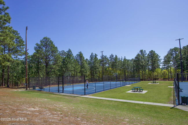 Building Photo - 69 Quail Hollow