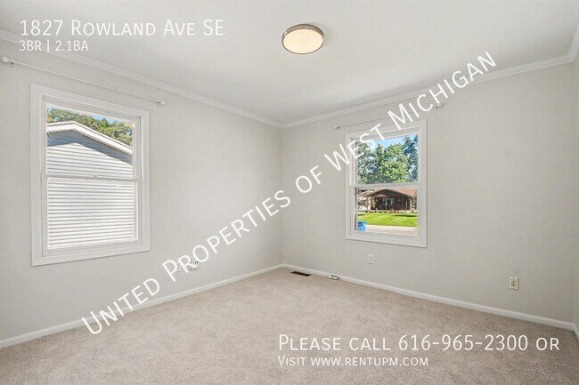 Building Photo - 1827 Rowland Ave SE