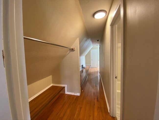 Building Photo - 55 Parker St