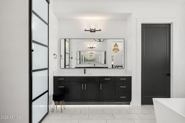 Building Photo - 13267 E Ranch Gate Rd