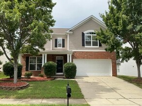 Building Photo - 4012 Lawrence Daniel Dr