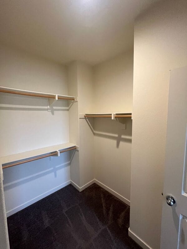 Building Photo - 4102 Calle Arbol