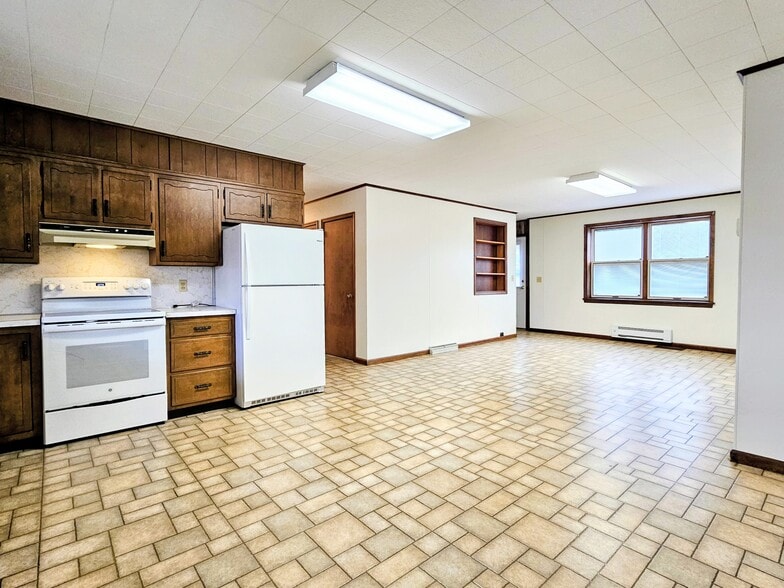 Building Photo - 2101 Heidelberg Ave