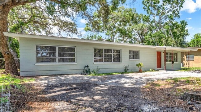 Building Photo - 1209 Alcazar Way S