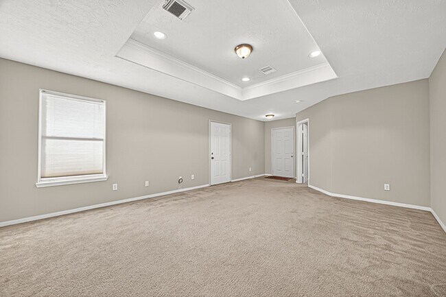 Building Photo - 24615 Amberleaf Ct