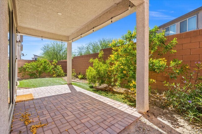 Building Photo - Modern Gated 3 Bedroom Retreat with Loft & Entertainer’s Backyard