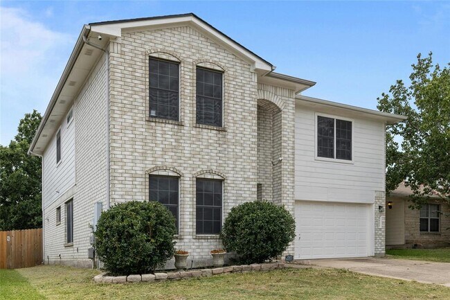 Building Photo - 3809 Haleys Way