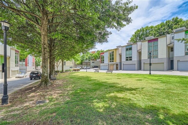 Building Photo - 1273 Eames Green NW
