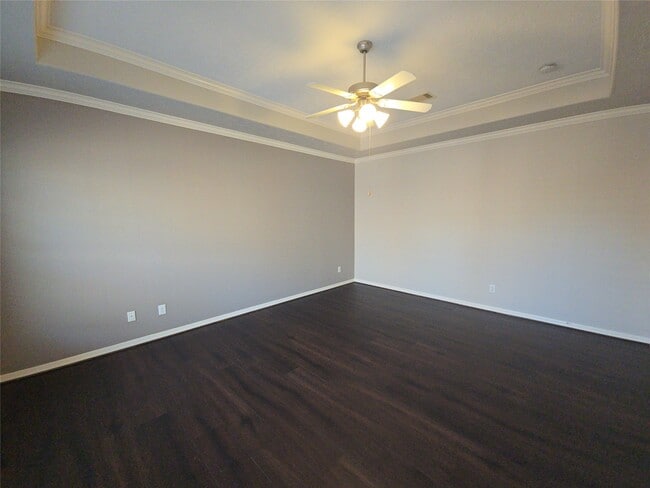 Building Photo - 1515 Olive Park