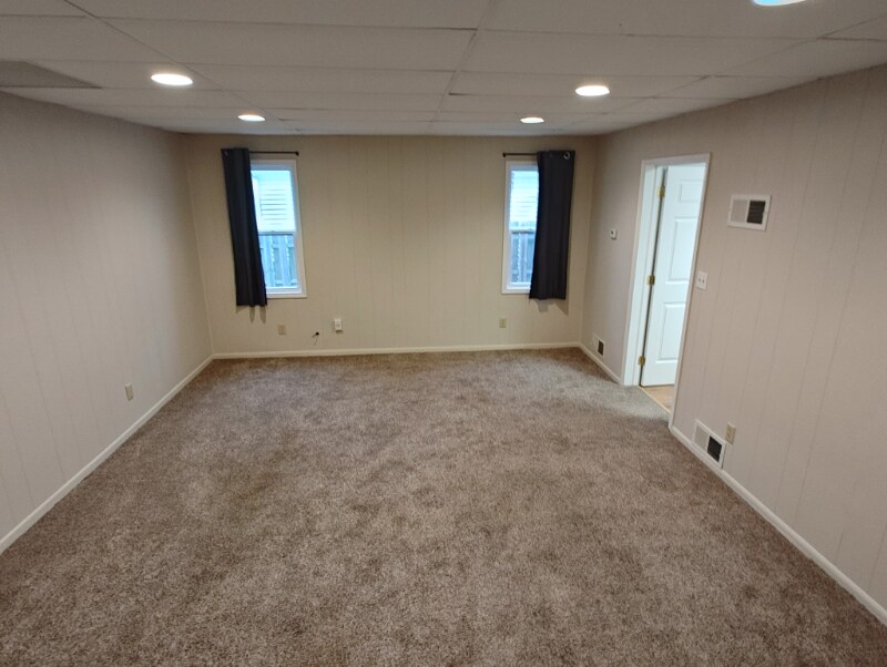 Building Photo - 712 N Jackson St