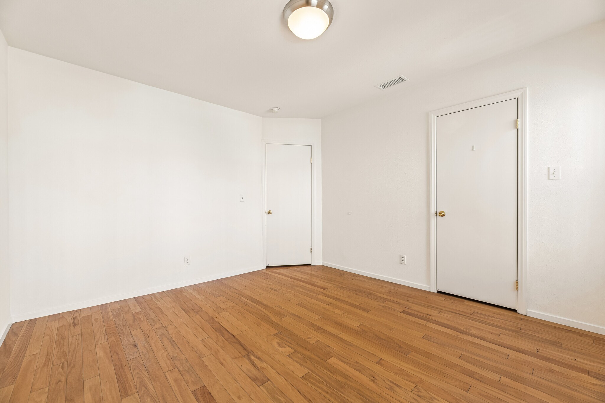 Bedroom - 3611 1/2 W 4th St