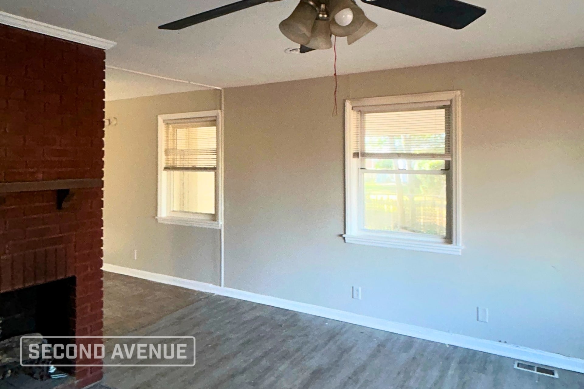 Building Photo - 2728 Barry Dr