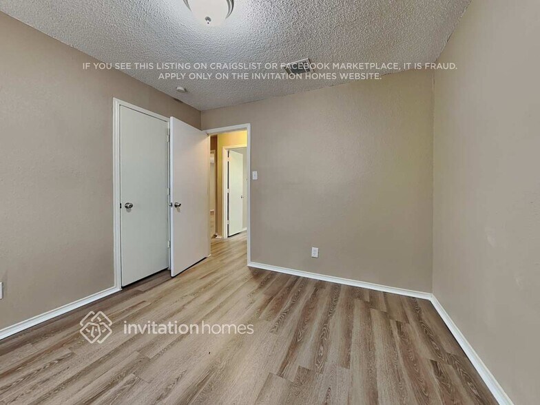 Building Photo - 6410 Walnut Springs Dr