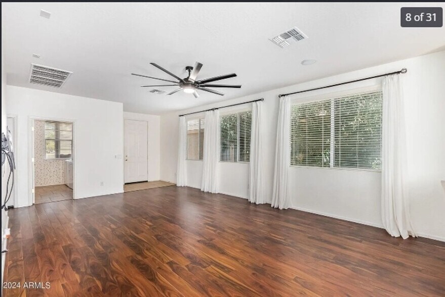 Building Photo - 45031 W Woody Rd