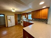 Building Photo - 3 bed 1 bath single family home in Wausau